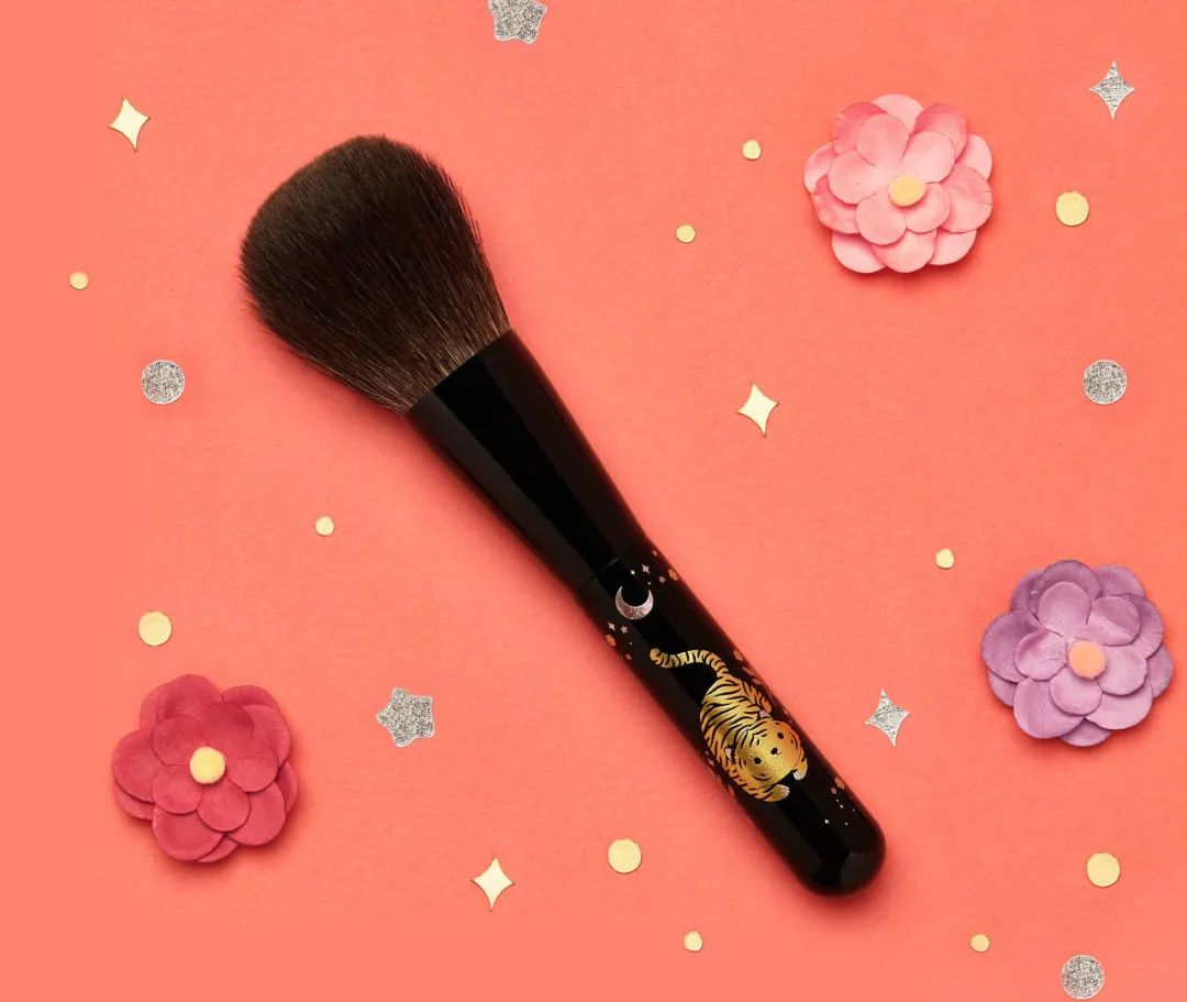 Dior旷野男士沐浴及理容系列;雪花秀新年限定系列;Guerlain樱花限量版香水... | 新品速递