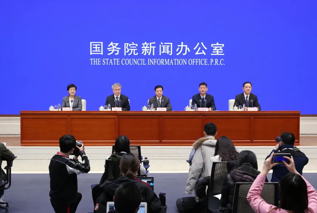 药监局公示58家检测机构存在问题;克琴科技首发三款A醇新品原料;国新办举办2022年「清朗」专项行动发布会... | 美妆风向标