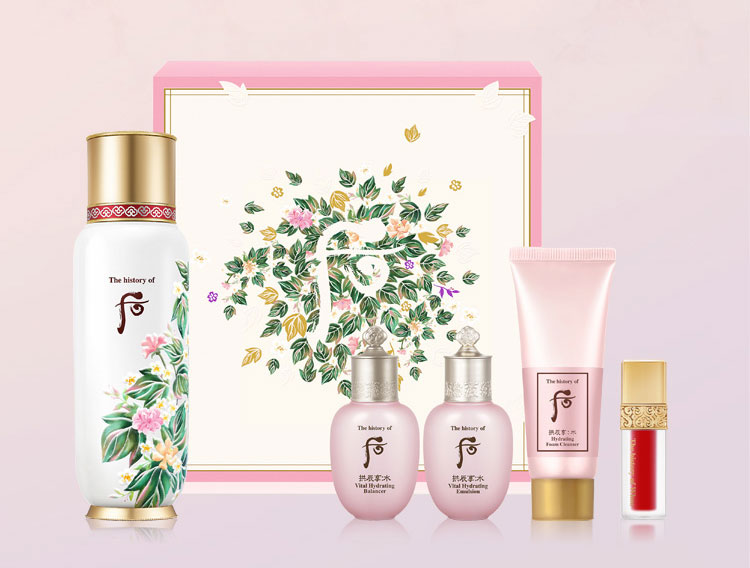 侍刻 SIDEKICK 复合护肤系列;Chanel 升级版泡泡粉底液;花洛莉亚初吻棒... | 新品速递