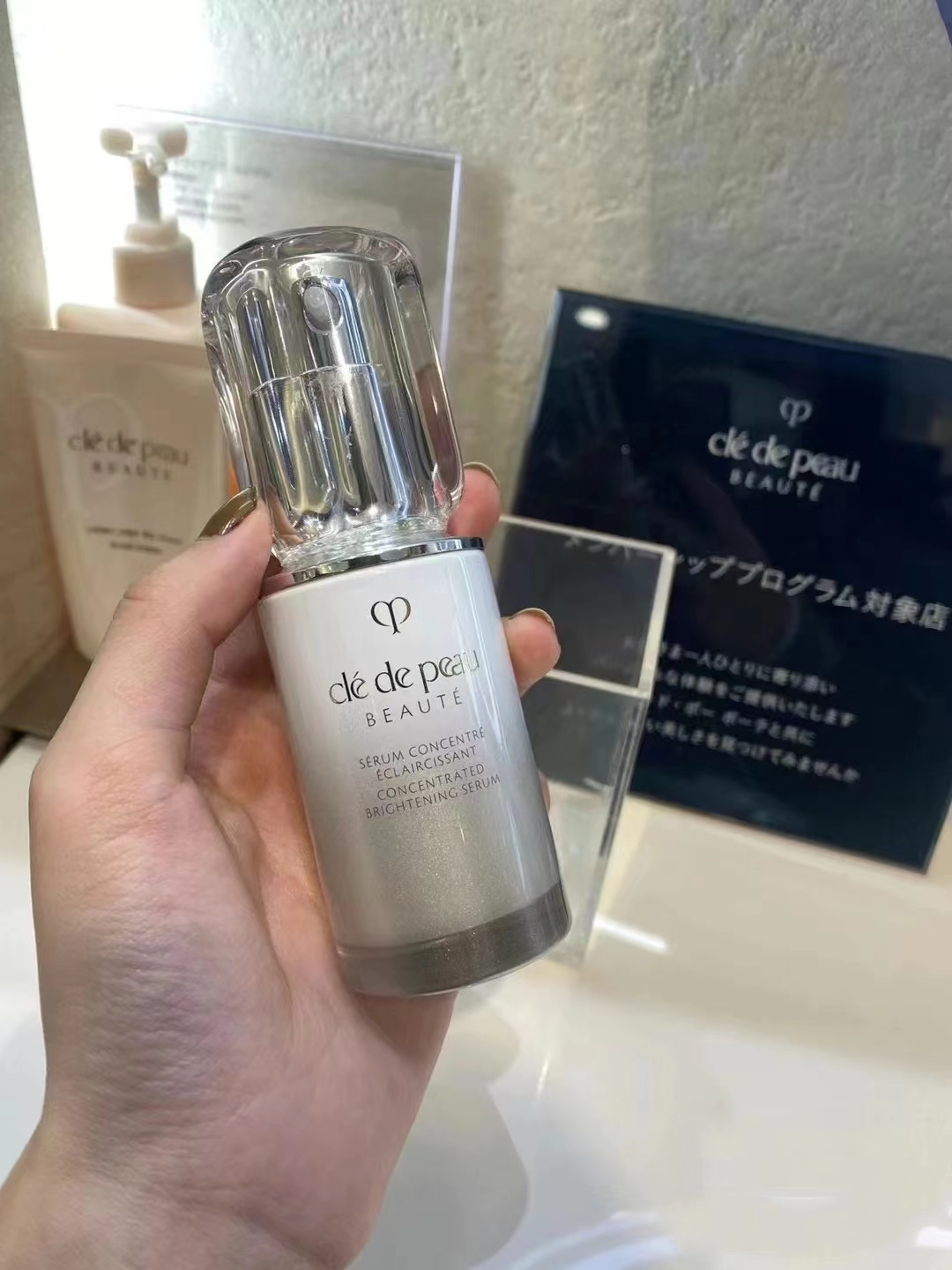 至本多元优效密集精华液;观夏×资生堂盈铃兰香氛;花落莉亚×mikko软软派对系列... | 新品速递