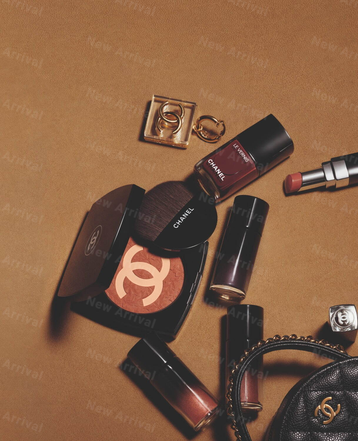 MarcJacobs胶囊便携香水;Dior×可口可乐联名系列;COLORKEY×DQ冰激凌唇釉系列... | 新品速递