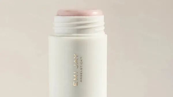 美妆圈一周新品(上):至本净肌平衡清透面霜;LAN蘭琉璃油面膜;可复美OK霜... | 新品速递