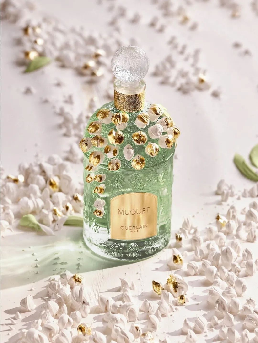 美妆圈一周新品(下):CT好莱坞系列唇膏与唇线笔;dasique代曦可色彩工作室系列;BABI秀场定妆喷雾... | 新品速递