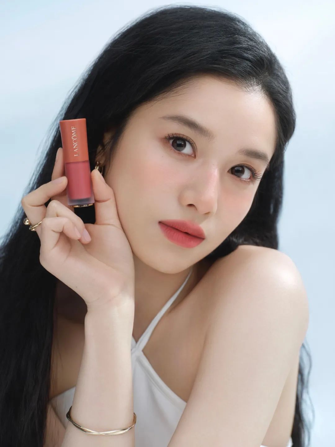 美妆圈一周热点:美妆圈一周热点:淘宝直播订单将收取服务费;欧莱雅推出医学美容护肤品牌;射频美容产品应作为第三类医疗器械管理... | 美妆风向标