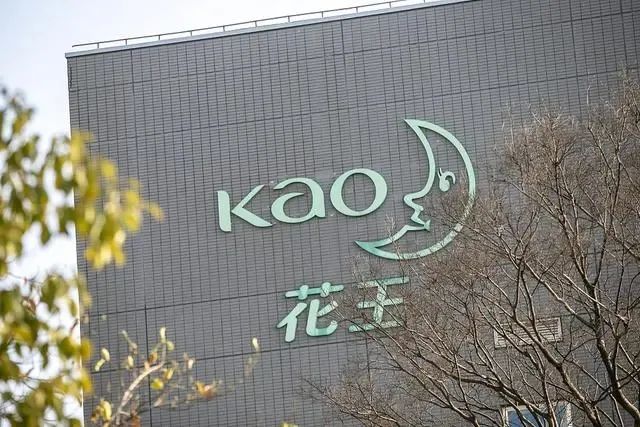 美妆圈一周热点:欧盟修订化妆品禁限清单;香精香料四巨头联合要求驳回价格垄断指控;多芬:永远不会使用AI来代表人...| 美妆风向标