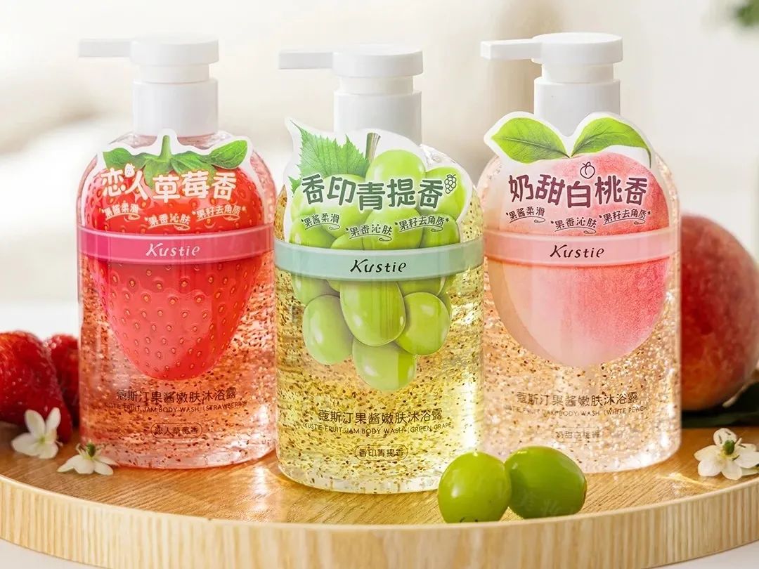 美妆圈一周新品(下):INTO YOU心慕与你净感多用棒;chillmore云感香氛泡沫;稚优泉纤长卷翘睫毛膏 | 新品速递