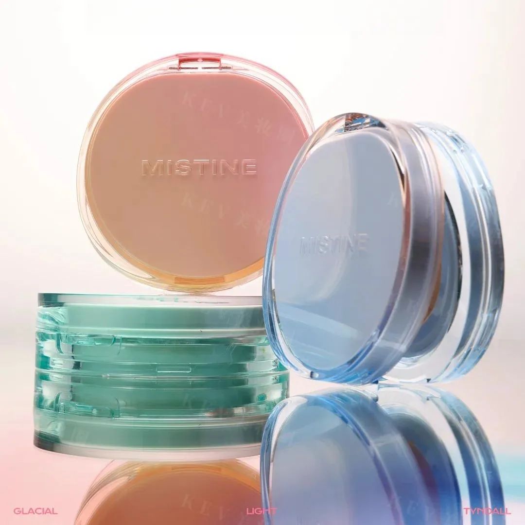 美妆圈一周新品(下):MISTINE暹罗迷虹气垫冰透丁达尔限定系列;阿玛尼红管繁星限定;花西子白月光妆前乳 | 新品速递