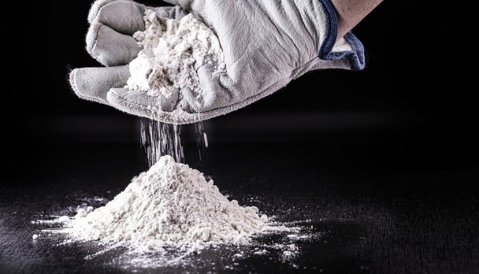 一周热点:抖音、快手推出微短剧扶持政策;颖通集团拟IPO;全国首个《化妆品生产工艺验证指南》团体标准发布... | 美妆风向标