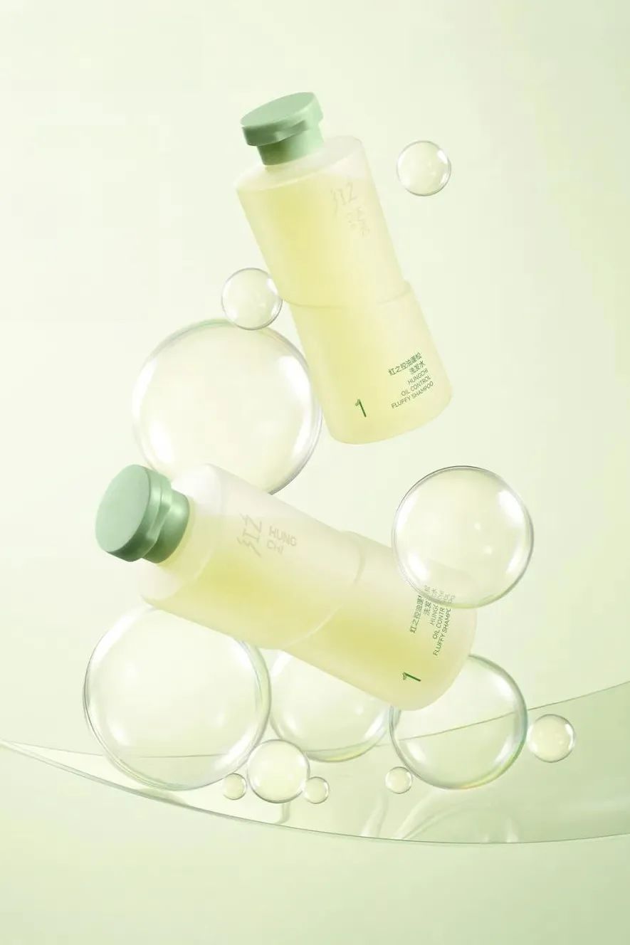 4、CT 2.jpg 美妆圈一周新品(上):卡姿兰小混猫粉底液;FanBeauty红毯唇膏;clio彩虹糖系列固体唇蜜... | 新品速递