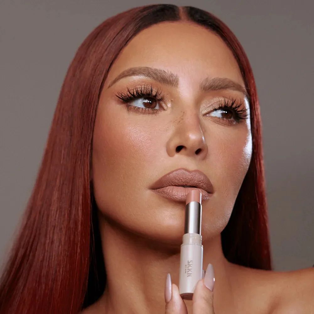 海外上新：隐形防晒霜；锁头唇釉；蛋壳霜状腮红；棉花糖香水… | 新品速递