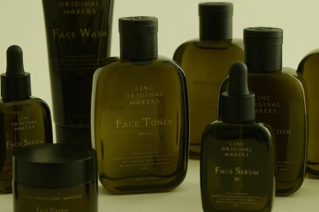 海外上新：胶原蛋白促进剂；“油包水”绿蚕丝面膜；唇手多功能保湿膏；夜之香水… | 新品速递