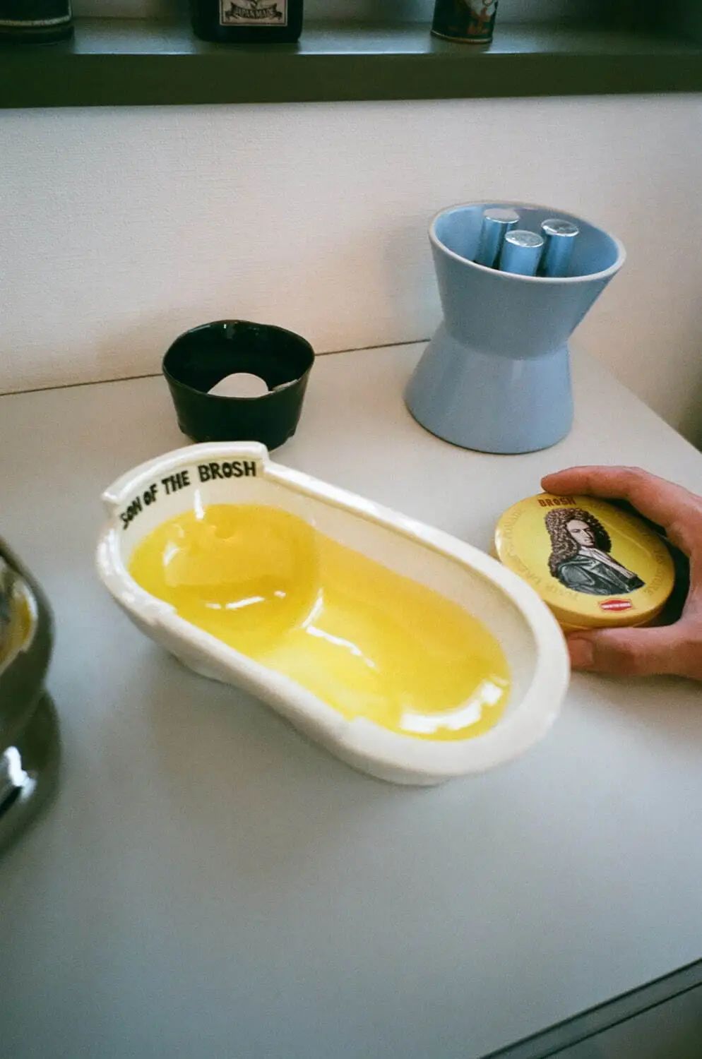 海外上新：胶原蛋白促进剂；“油包水”绿蚕丝面膜；唇手多功能保湿膏；夜之香水… | 新品速递