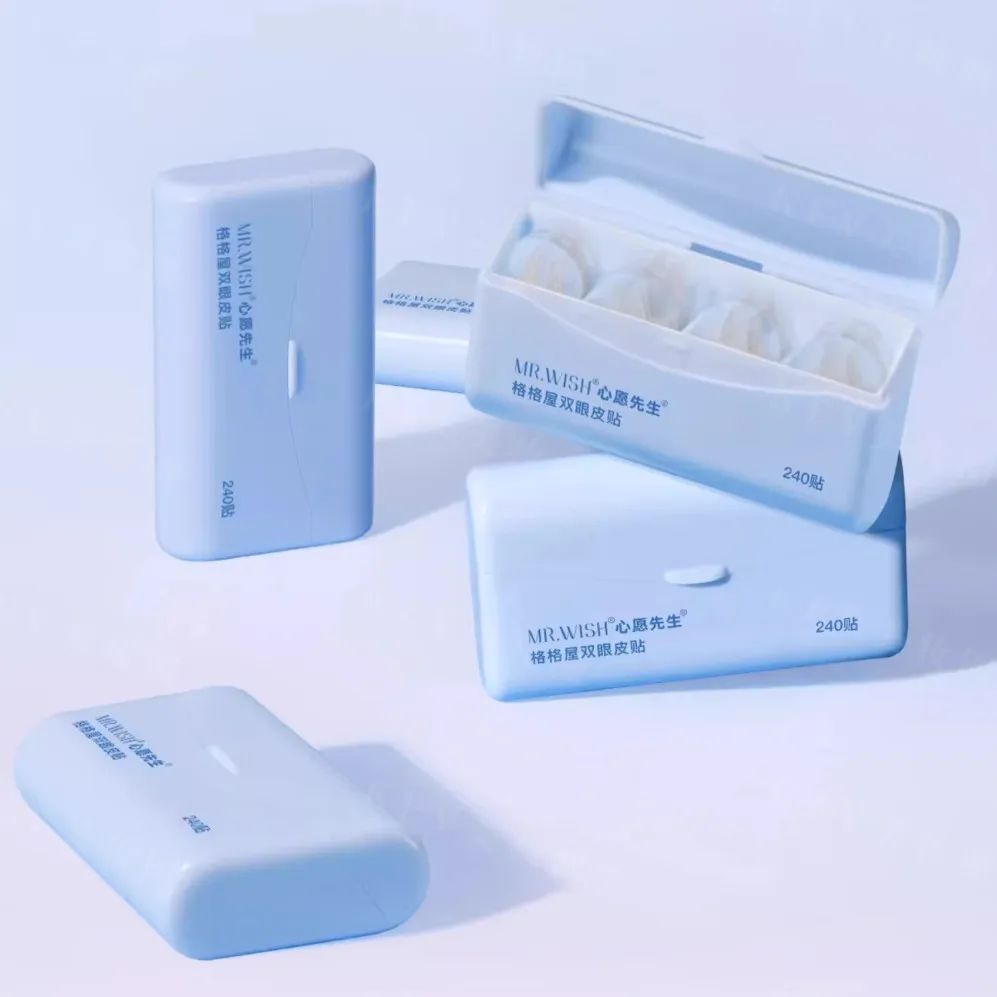 美妆圈一周新品(上):雅诗兰黛裸棕·麂绒系列小金管;PL恋火绒绒限定系列;SUQQU定妆蜜粉饼... | 新品速递