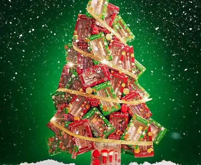 双旦限定来袭！踏上冬日童话之旅，探索节日魔法~｜营销事纪