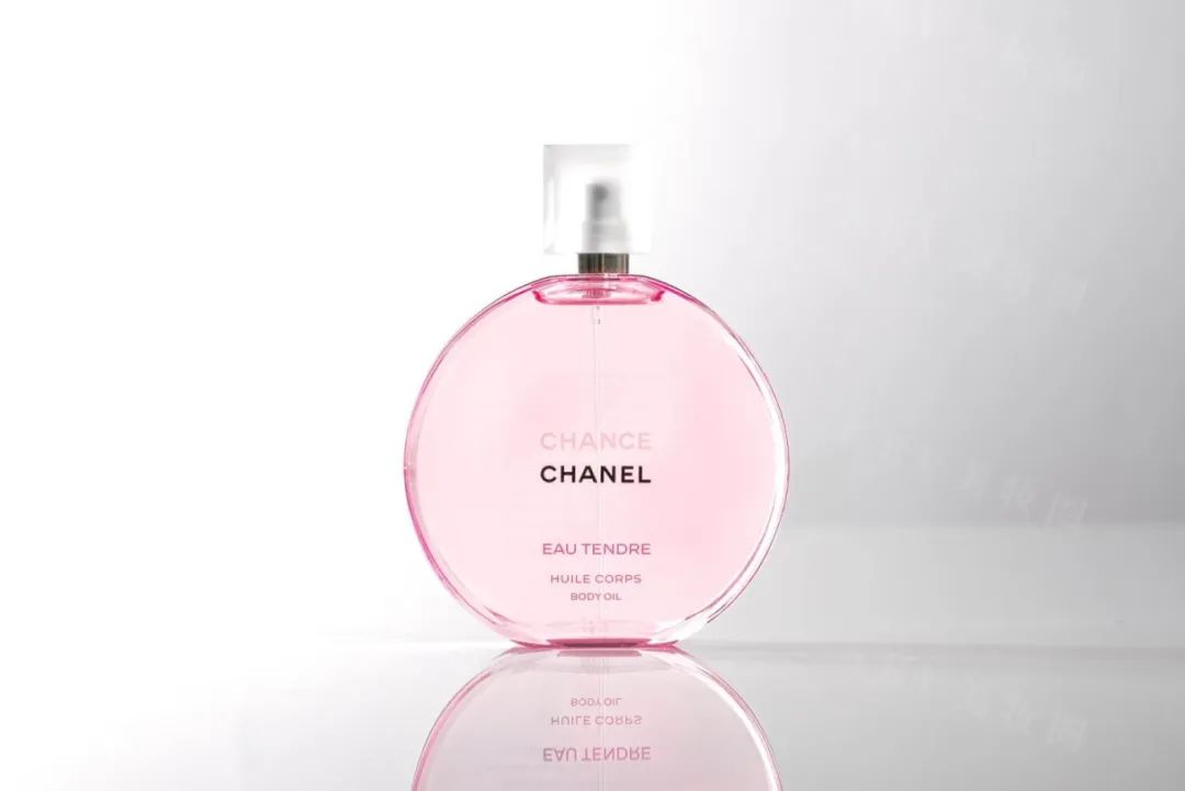 美妆圈一周新品(下):醉象奶油洗面奶;onTop马达加斯加·纯净身体油礼盒;润熙泉普拉提面膜... | 新品速递