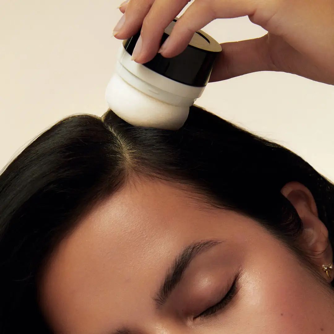 海外上新：薬用护肤粉；红豆麻薯唇膜；粉红豹香水；干发粉… | 新品速递