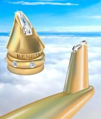 海外上新：薬用护肤粉；红豆麻薯唇膜；粉红豹香水；干发粉… | 新品速递