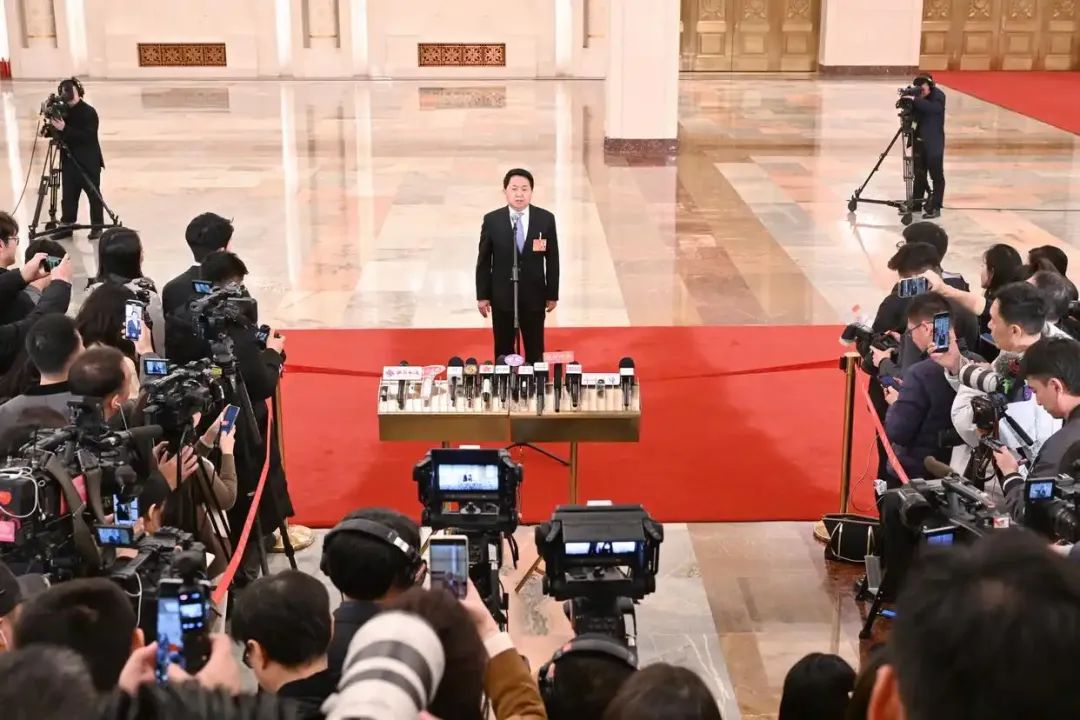 一周热点:REN、奈玑子闭店;韩束、时尚品牌COS布局香氛市场;LV正式推出彩妆线... | 美妆风向标