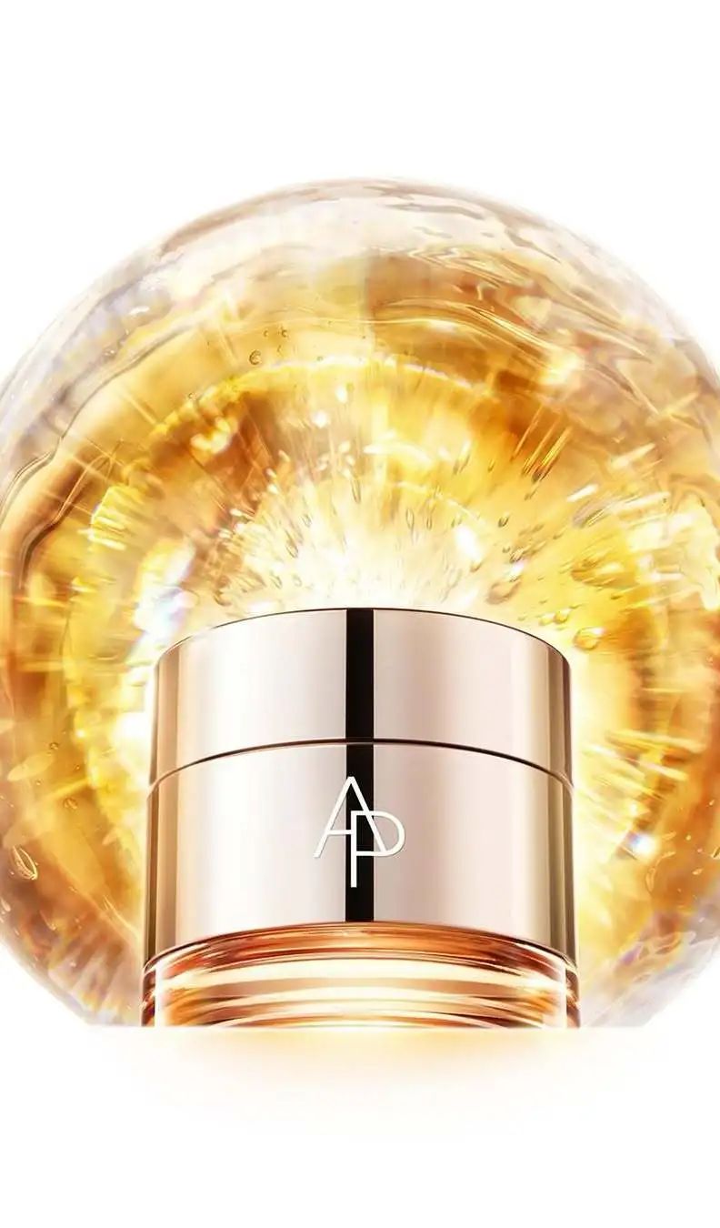 美妆圈一周新品（上）：雪玲妃小黑管5.0；黛珂AQ毛孔精华油；娇韵诗防晒棒；夸迪小金盾防晒... | 新品速递