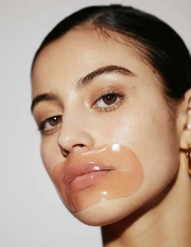 波兰土豆香水；水胶体趣味痘痘贴；NANA联名香水；三文鱼PDRN面膜… | 海外上新