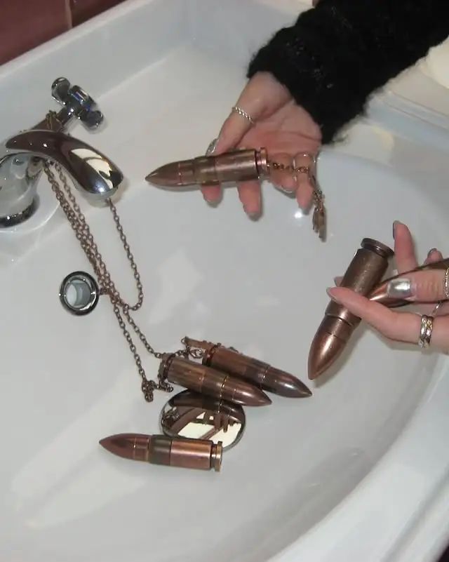 麻薯牛奶香水;护肤酸奶;美妆创意贴纸;中医护肤系列… | 海外上新