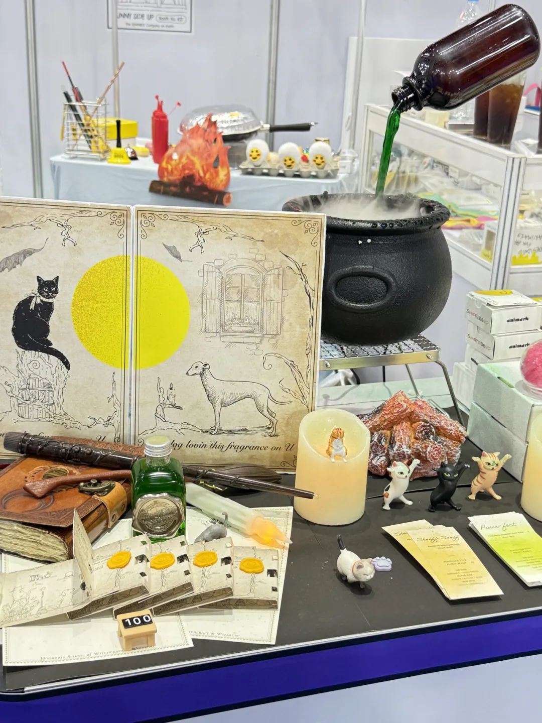 本土草本、多巴胺情绪、精准护理、宠物人文......探寻东盟展海外美妆新动向 | 行业洞察