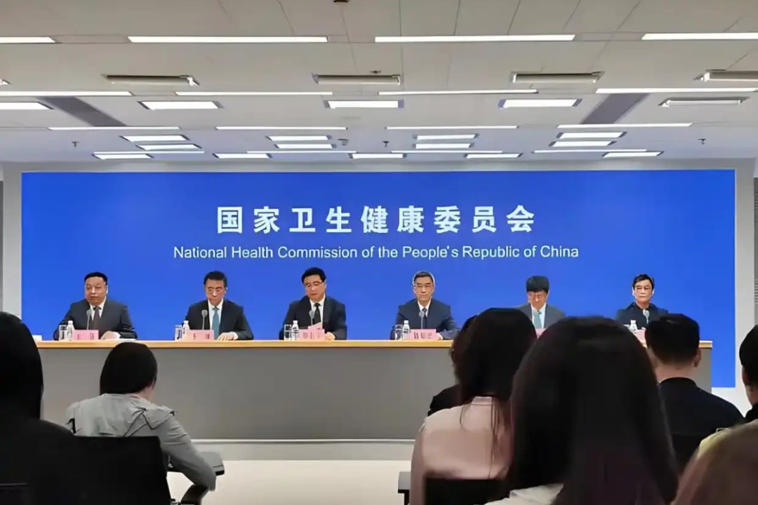 一周资讯:严查「网红医生」虚假科普;郑瑄茉获3660万美元投资;小红书迎来品牌升级... | 美妆风向标
