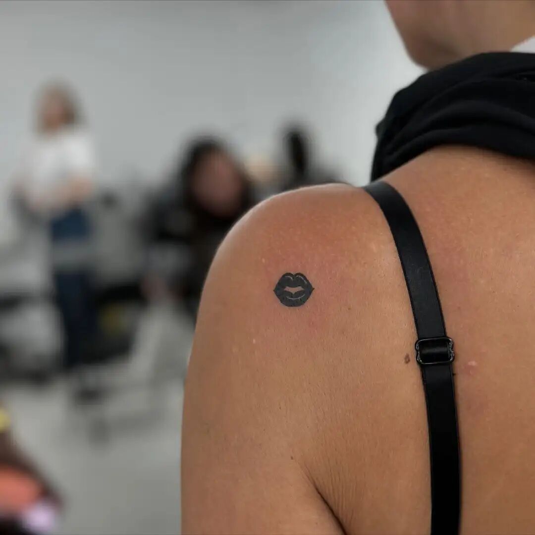 当“怀旧”成了最前卫的表达 | 营销事纪