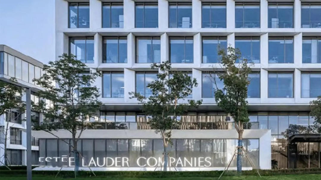 一周热点:雅诗兰黛拟出售蒂佳婷;亚马逊推出低价平台Amazon Bazaar;抖音开启「美妆年度宝藏」评选 | 美妆风向标