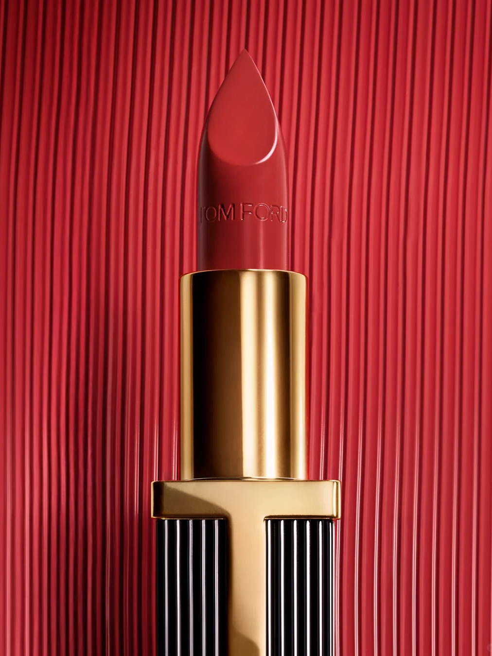 美妆圈一周新品（下）：PinkBear皮可熊×小马宝莉系列；上引元气粉饼；TF典藏黑管唇膏... | 新品速递