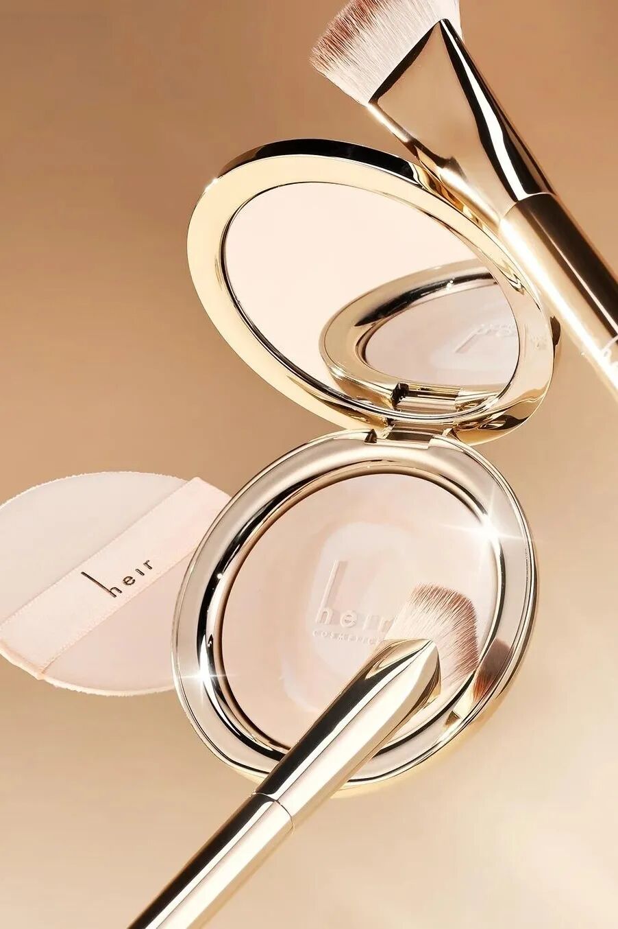 美妆圈一周新品（下）：PinkBear皮可熊×小马宝莉系列；上引元气粉饼；TF典藏黑管唇膏... | 新品速递