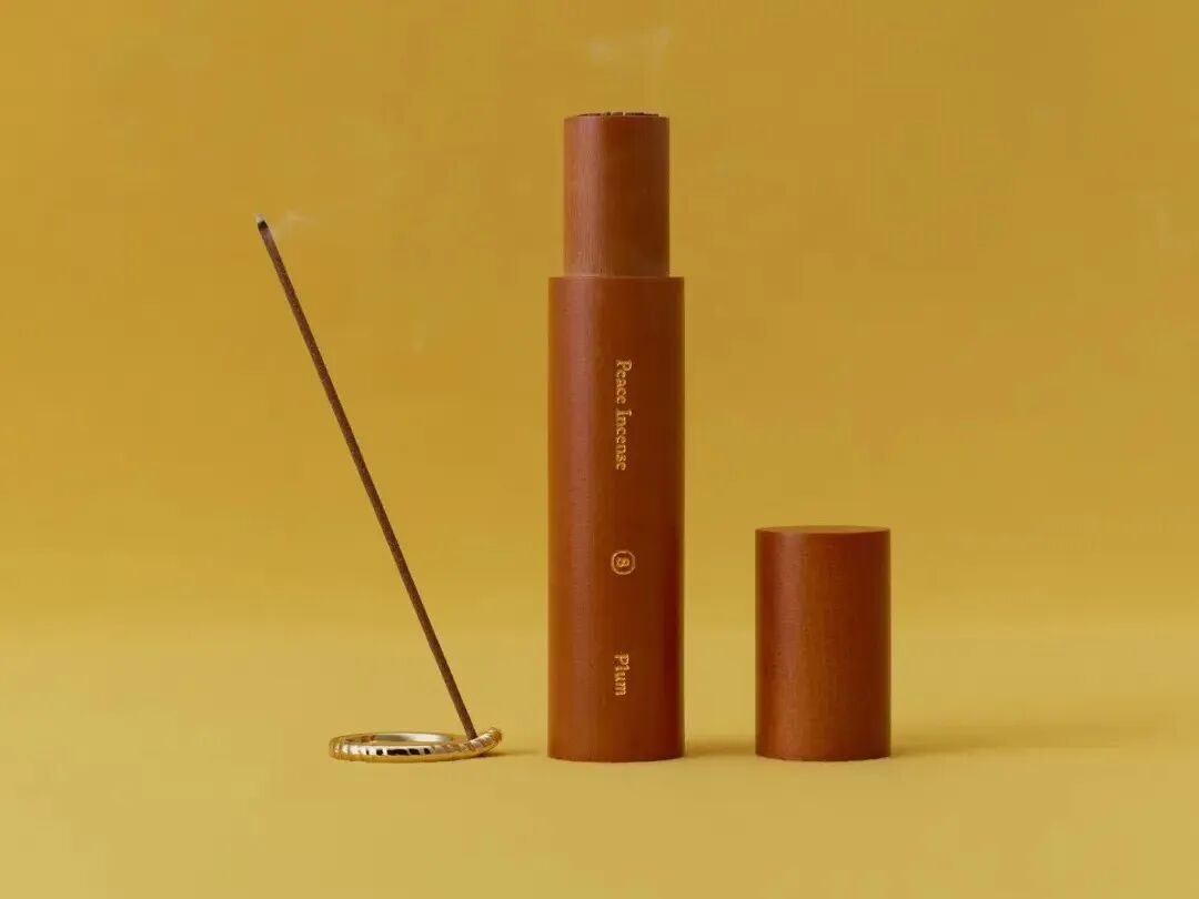 周热点：半亩花田冲刺「港股国货个护第一股」；小红书推出「AI小助手」智能获客工具；闻献推出线香品牌龟宝香居... | 美妆风向标