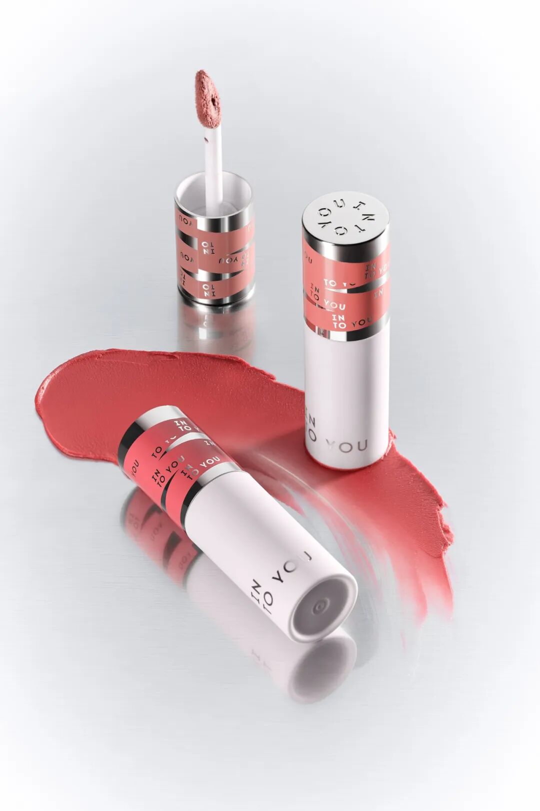 一周新品（上）：INTO YOU第二代女主角唇泥；娇兰防晒润色面霜；3CE色彩烘焙系列；PRADA玻璃唇釉... | 新品速递