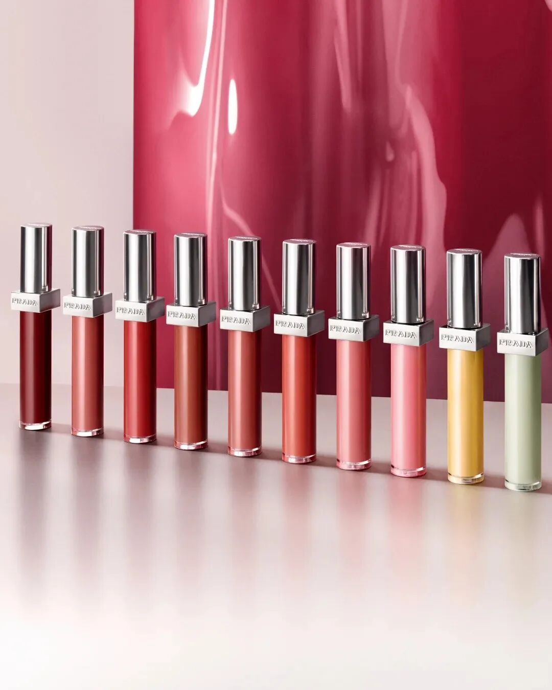 一周新品（上）：INTO YOU第二代女主角唇泥；娇兰防晒润色面霜；3CE色彩烘焙系列；PRADA玻璃唇釉... | 新品速递