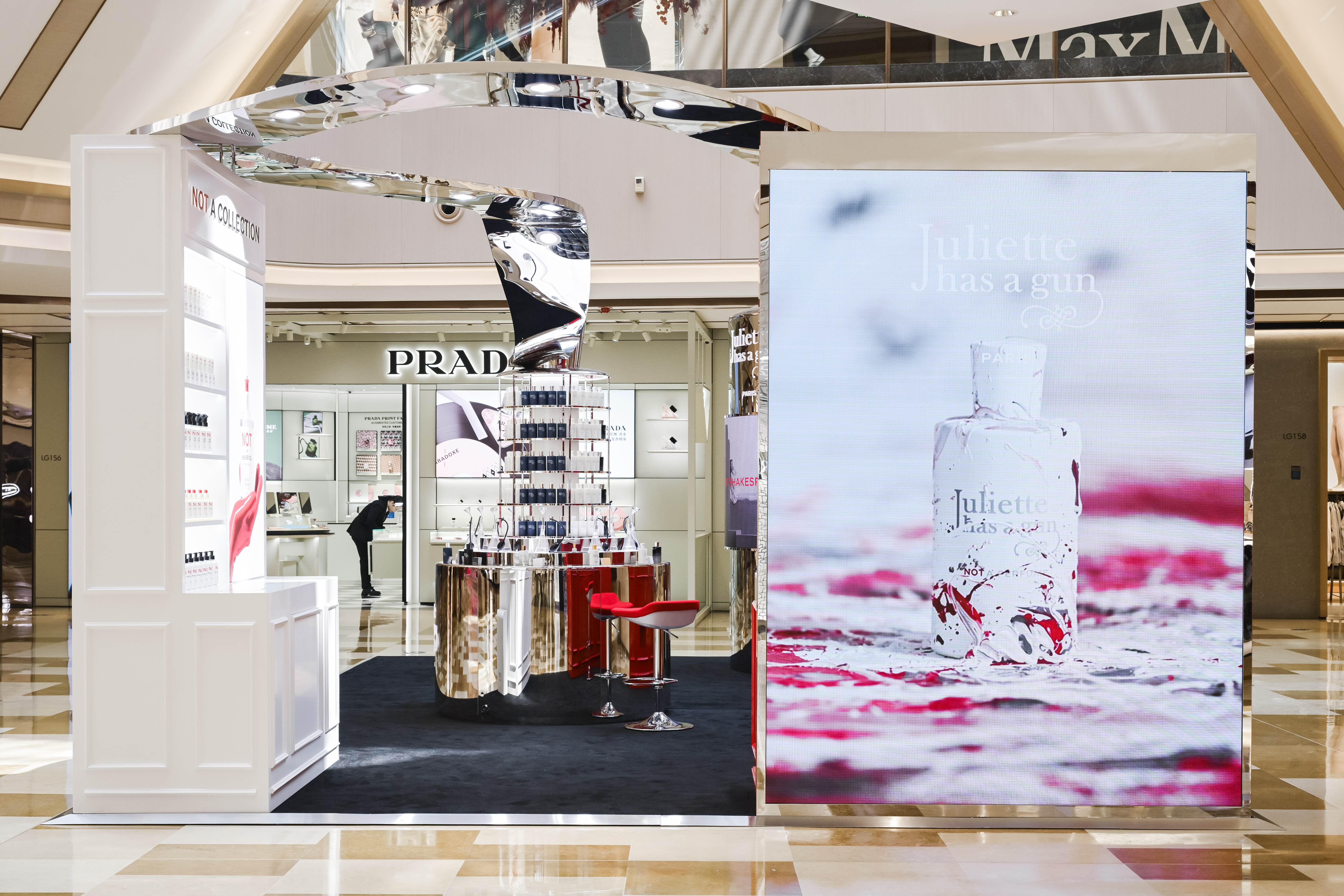 佩枪朱丽叶全球首个线下快闪店，「朱丽叶的灵魂穿香」重磅登陆上海！