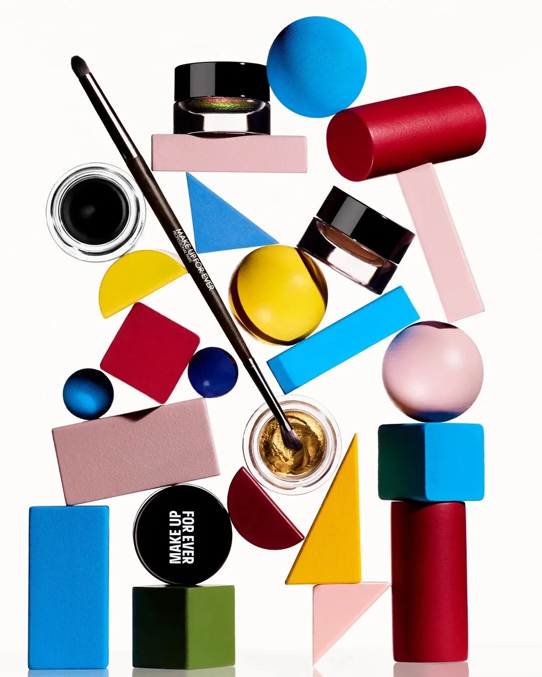 一周新品（上）：KIMTRUE且初黑金系列；小奥汀复原棒口红； SUQQU升级版粉底液... | 新品速递