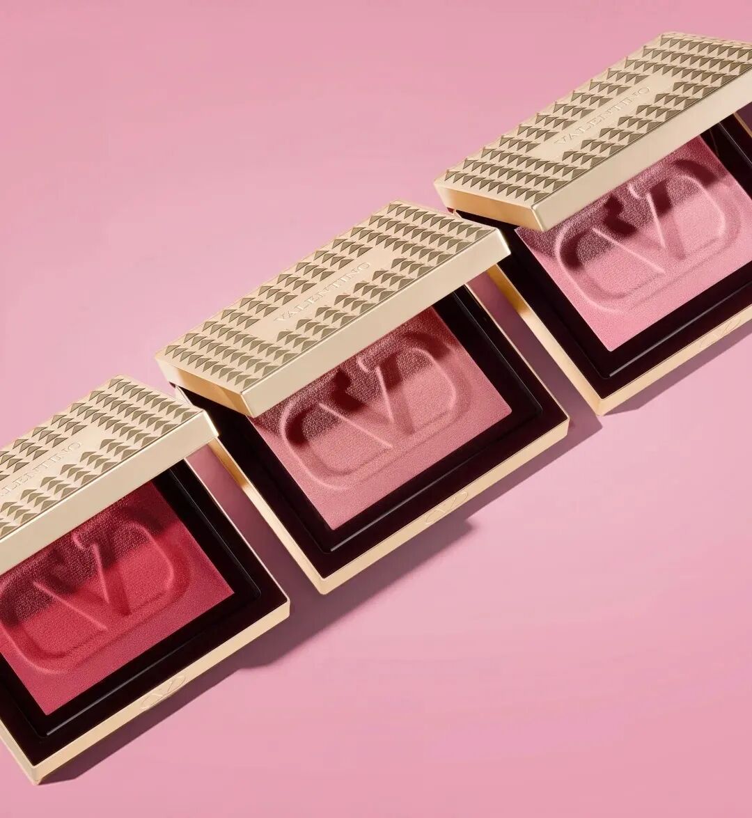 一周新品（下）：花西子防晒气垫；华伦天奴情绪腮红；稚优泉咬唇妆固体唇蜜；The Ordinary精华粉底液... | 新品速递